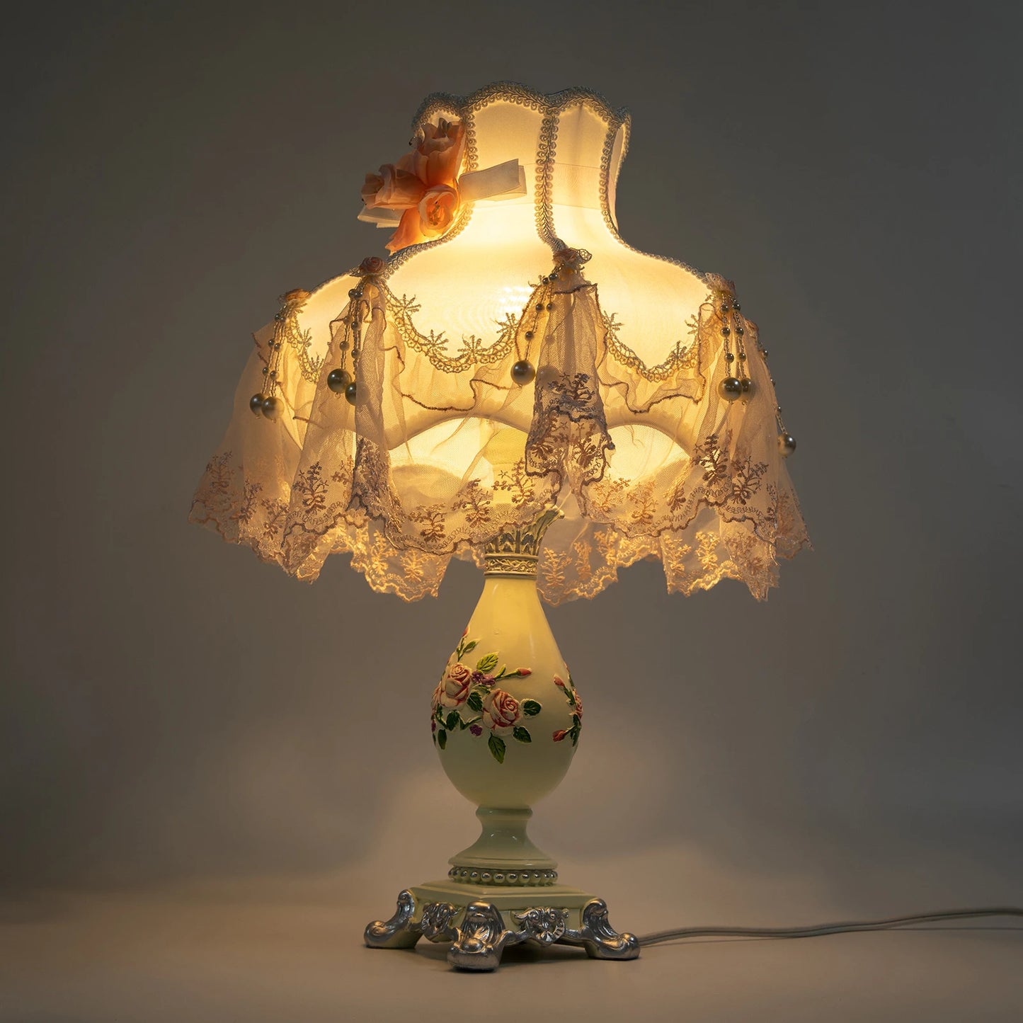 Princess Style LED Table Lamp Girl Creative Light Luxury
